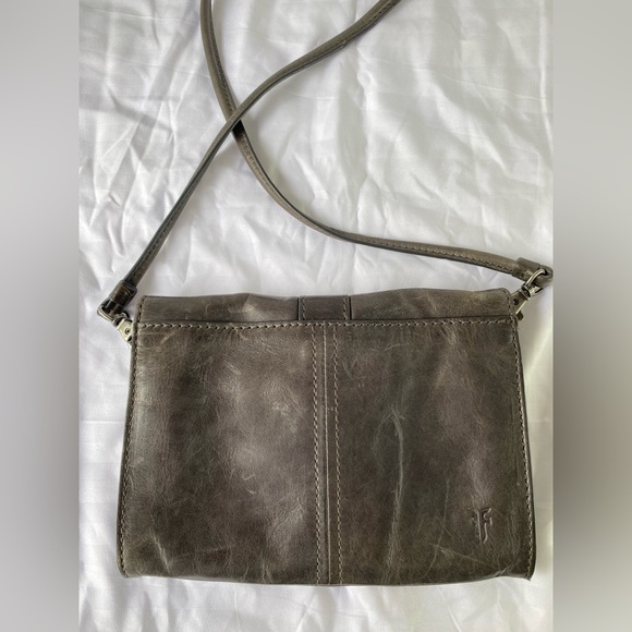 FRYE Leather Crossbody Gray Distressed Leather Bag - Picture 4 of 9